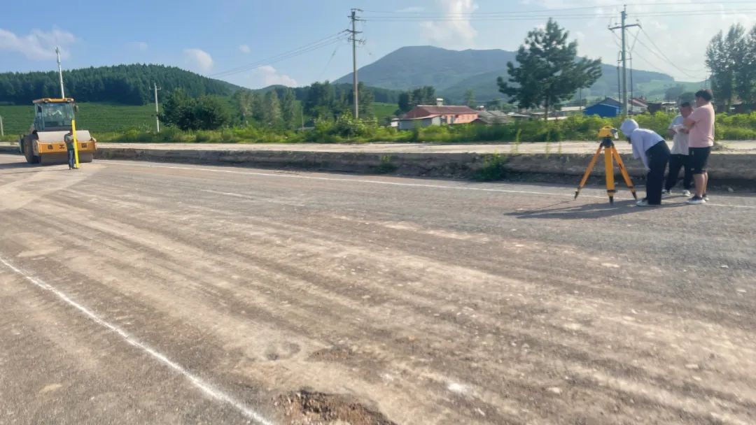 试验检测公司：稳步推进蒲烟、集桓、烟长项目路基交工验收工作1.jpg